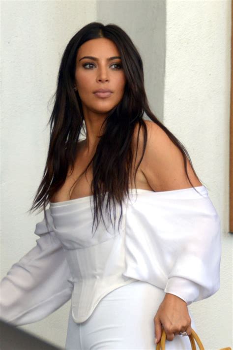 kim kardashian nip slip